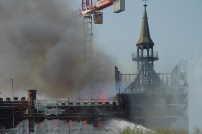 GIUDECCA 05 06 2003 ARCHEOLOGIA INDUSTRIALE - MULINO STUCHY INCENDIO