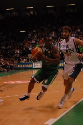 TREVISO 07 12 2006 LBA CAMPIONATO 2006-2007 BENETTON BASKET - NAPOLI