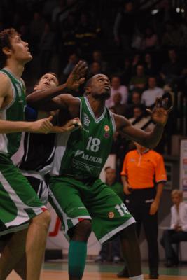 TREVISO 07 12 2006 LBA CAMPIONATO 2006-2007 BENETTON BASKET - NAPOLI