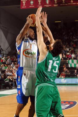 TREVISO 16 12 2006 LBA CAMPIONATO 2006-2007 BENETTON BASKET - CAPO D ORLANDO