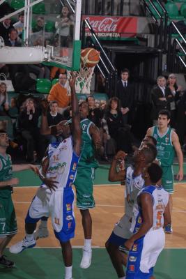 TREVISO 16 12 2006 LBA CAMPIONATO 2006-2007 BENETTON BASKET - CAPO D ORLANDO