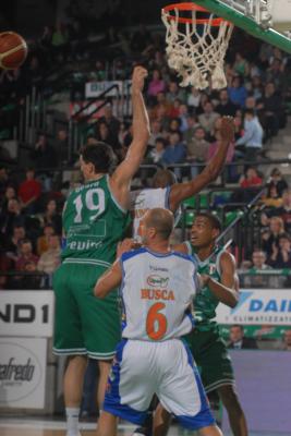 TREVISO 16 12 2006 LBA CAMPIONATO 2006-2007 BENETTON BASKET - CAPO D ORLANDO