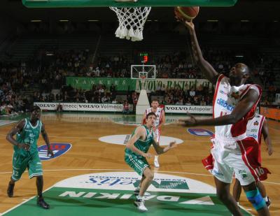 TREVISO 11 10 2007 LBA, CAMPIONATO 2007-2008 BENETTON BASKET - VARESE