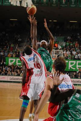 TREVISO 11 10 2007 LBA, CAMPIONATO 2007-2008 BENETTON BASKET - VARESE
