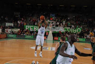 TREVISO 06 11 2007 CHAMPIONS LEAGUE  2007-2008 BENETTON BASKET - BC KIEV