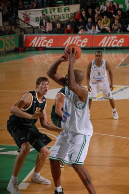 TREVISO 06 11 2007 CHAMPIONS LEAGUE  2007-2008 BENETTON BASKET - BC KIEV