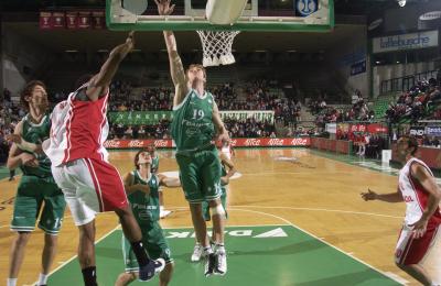 TREVISO 20 11 2007 CHAMPIONS LEAGUE  2007-2008 BENETTON BASKET - PBC LUKOIL