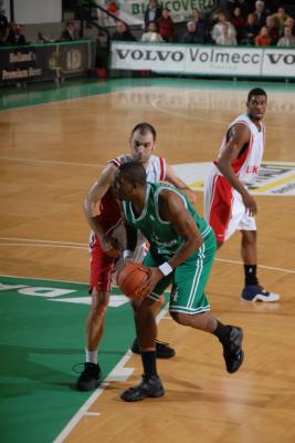 TREVISO 20 11 2007 CHAMPIONS LEAGUE  2007-2008 BENETTON BASKET - PBC LUKOIL