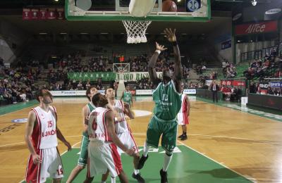 TREVISO 20 11 2007 CHAMPIONS LEAGUE  2007-2008 BENETTON BASKET - PBC LUKOIL
