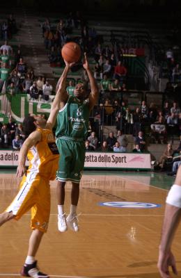 TREVISO 04 12 2007 CHAMPIONS LEAGUE  2007-2008 BENETTON BASKET - ASK RIGA