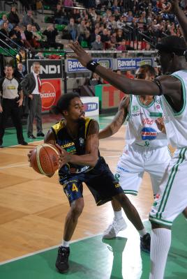 TREVISO 08 12 2007 LBA, CAMPIONATO 2007-2008 BENETTON BASKET - SCAFATI
