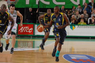 TREVISO 08 12 2007 LBA, CAMPIONATO 2007-2008 BENETTON BASKET - SCAFATI