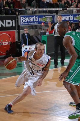 TREVISO 27 12 2007 LBA, CAMPIONATO 2007-2008 BENETTON BASKET -ANGELICO BIELLA