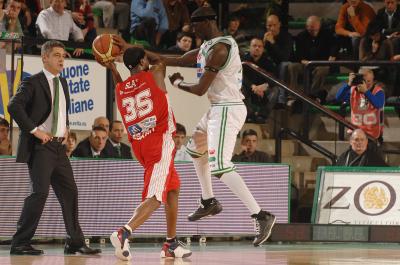 TREVISO 12 01 2008 LBA, CAMPIONATO 2007-2008 BENETTON BASKET - SCAVOLINI PESARO