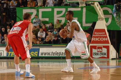 TREVISO 12 01 2008 LBA, CAMPIONATO 2007-2008 BENETTON BASKET - SCAVOLINI PESARO