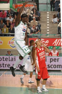 TREVISO 12 01 2008 LBA, CAMPIONATO 2007-2008 BENETTON BASKET - SCAVOLINI PESARO