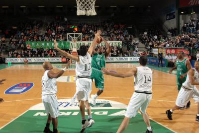 TREVISO 03 02 2008 LBA, CAMPIONATO 2007-2008 BENETTON BASKET - LA FORTEZZA VIRTUS BOLOGNA