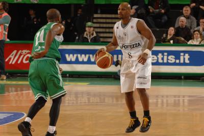 TREVISO 03 02 2008 LBA, CAMPIONATO 2007-2008 BENETTON BASKET - LA FORTEZZA VIRTUS BOLOGNA