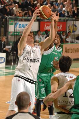 TREVISO 03 02 2008 LBA, CAMPIONATO 2007-2008 BENETTON BASKET - LA FORTEZZA VIRTUS BOLOGNA