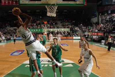 TREVISO 03 02 2008 LBA, CAMPIONATO 2007-2008 BENETTON BASKET - LA FORTEZZA VIRTUS BOLOGNA