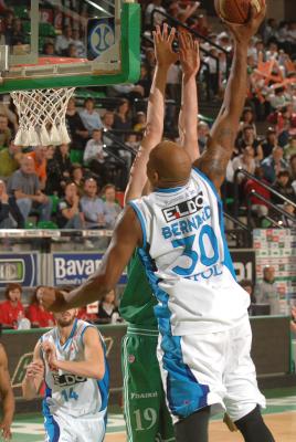 TREVISO 30 03 2008 LBA, CAMPIONATO 2007-2008 BENETTON BASKET - NAPOLI