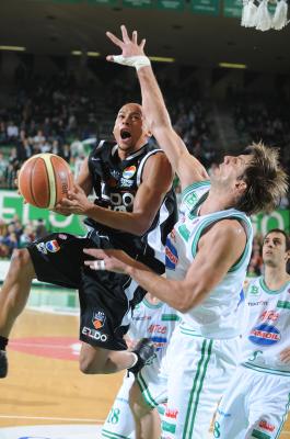 TREVISO 02 11 2008 LBA, CAMPIONATO 2008-2009 BENETTON BASKET - CASERTA