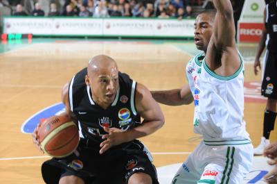 TREVISO 02 11 2008 LBA, CAMPIONATO 2008-2009 BENETTON BASKET - CASERTA