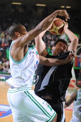 TREVISO 02 11 2008 LBA, CAMPIONATO 2008-2009 BENETTON BASKET - CASERTA