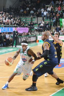 TREVISO 16 11 2008 LBA, CAMPIONATO 2008-2009 BENETTON BASKET - MONTEGRANARO