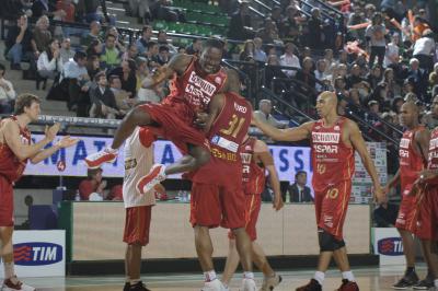 TREVISO 06 12 2008 LBA, CAMPIONATO 2008-2009 BENETTON BASKET - PESARO