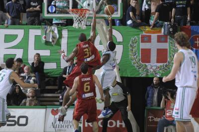 TREVISO 06 12 2008 LBA, CAMPIONATO 2008-2009 BENETTON BASKET - PESARO