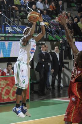 TREVISO 06 12 2008 LBA, CAMPIONATO 2008-2009 BENETTON BASKET - PESARO