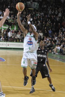 TREVISO 17 01 2009 LBA, CAMPIONATO 2008-2009 BENETTON BASKET - LA FORTEZZA VIRTUS BOLOGNA