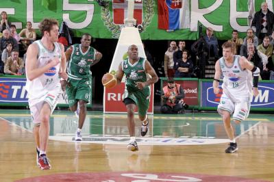 TREVISO 01 02 2009 LBA, CAMPIONATO 2008-2009 BENETTON BASKET - MONTEPASCHI SIENA