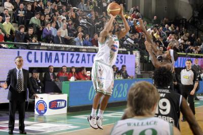 TREVISO 07 02 2009 LBA, CAMPIONATO 2008-2009 BENETTON BASKET - CARIFE FERRARA