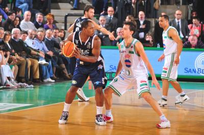 TREVISO 13 03 2009 LBA, CAMPIONATO 2008-2009 BENETTON BASKET - GMAC FORTITUDO BOLOGNA
