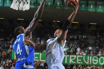 TREVISO 02 09 2009 CHAMPIONS LEAGUE  2009-2010 BENETTON BASKET - BK VENTSPLIS