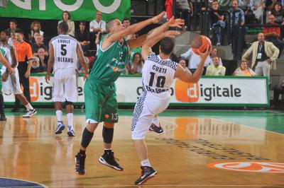 TREVISO 06 10 2009 CHAMPIONS LEAGUE  2009-2010 BENETTON BASKET - LOIRET