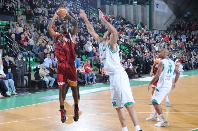 TREVISO 17 10 2009 LBA, CAMPIONATO 2009-2010 BENETTON BASKET -  LOTTOMATICA