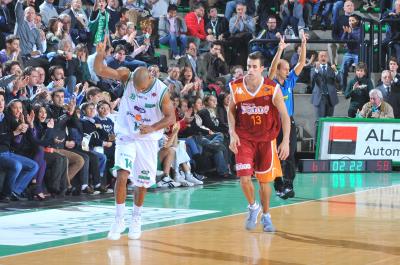 TREVISO 17 10 2009 LBA, CAMPIONATO 2009-2010 BENETTON BASKET -  LOTTOMATICA