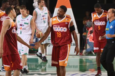 TREVISO 17 10 2009 LBA, CAMPIONATO 2009-2010 BENETTON BASKET -  LOTTOMATICA