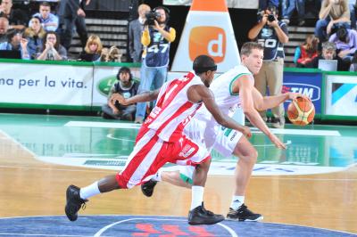 TREVISO 25 10 2009 LBA, CAMPIONATO 2009-2010 BENETTON BASKET - SPAR PESARO