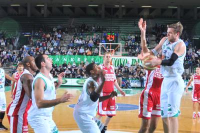 TREVISO 25 10 2009 LBA, CAMPIONATO 2009-2010 BENETTON BASKET - SPAR PESARO