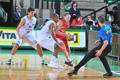 TREVISO 21 11 2009 LBA, CAMPIONATO 2009-2010 BENETTON BASKET - VARESE