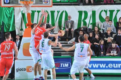 TREVISO 21 11 2009 LBA, CAMPIONATO 2009-2010 BENETTON BASKET - VARESE