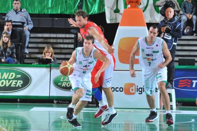 TREVISO 21 11 2009 LBA, CAMPIONATO 2009-2010 BENETTON BASKET - VARESE
