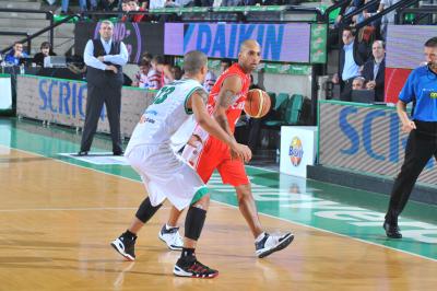 TREVISO 21 11 2009 LBA, CAMPIONATO 2009-2010 BENETTON BASKET - VARESE