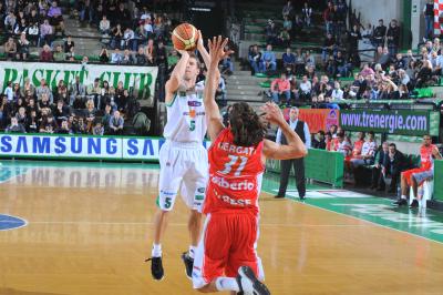TREVISO 21 11 2009 LBA, CAMPIONATO 2009-2010 BENETTON BASKET - VARESE
