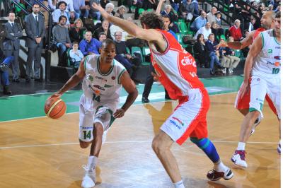 TREVISO 21 11 2009 LBA, CAMPIONATO 2009-2010 BENETTON BASKET - VARESE