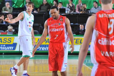 TREVISO 21 11 2009 LBA, CAMPIONATO 2009-2010 BENETTON BASKET - VARESE